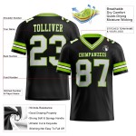 Authentiek aangepast voetbalshirt in wit-neon mesh en zwartgroen Authentiek aangepast voetbalshirt in wit-neon mesh en zwartgroen